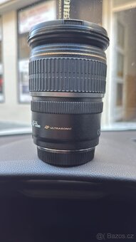 Objektiv Canon EF-S 17-55mm f/2.8 IS USM. - 4