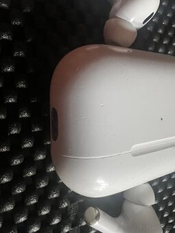 Apple AirPods Pro 2023 / USB-C - 4