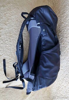 Prodám nový turistický batoh Deuter AC lite 24. - 4