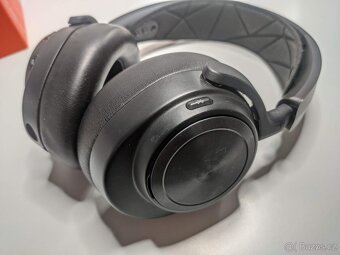 Bezdrátová sluchátka Steelseries arctis nova pro wireless - 4