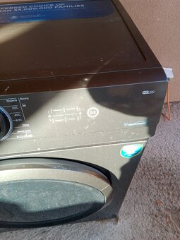 Automaticka pracka Midea na 7kg - 4