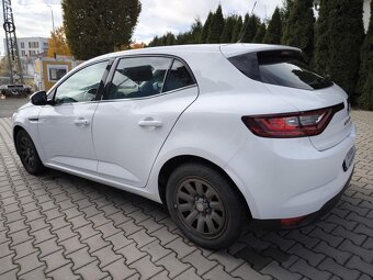 Renault Mégane 1.5 DCi ZEN - 4