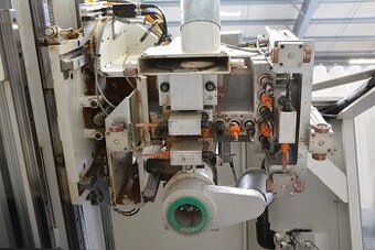 6458 - FRÉZOVACÍ A VRTACÍ OBRÁBĚCÍ CENTRUM SCM CYFLEX F900 - 4