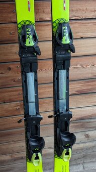 Špičkové carvingové lyže Fischer RC4 WC CT, 185cm, 2022 - 4