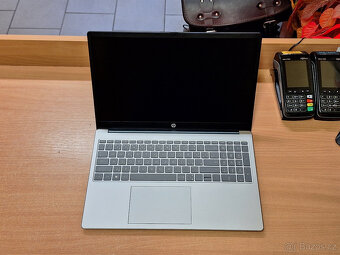 HP 15-fd0901nc - WIN11, CPU 4x3.40GHz, 4GB RAM, 128GB MMC - 4