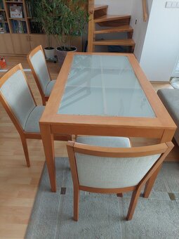Jídelní stůl s židlemi - 4