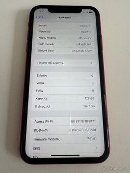 Apple iPhone XR Product Red 128GB - 4