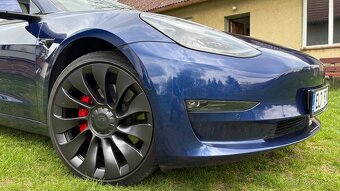 Tesla 3 Performance: 393 kW Refresh 2022. Skvělý stav. - 4