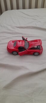 Dodge viper srt/10 2003 motor max 1/24 - 4