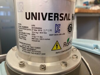 Universal Robots UR5 - 4