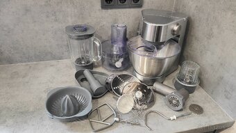 Kuchyňský robot Kenwood KM28 - 4