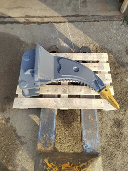 Rozryvaci trn (ripper - 4