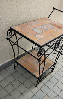 Starší kovový barový/servírovací stolek. - 4
