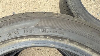 Prodám 4 ks letních pneu Dunlop 215/45 R16 86H - 4