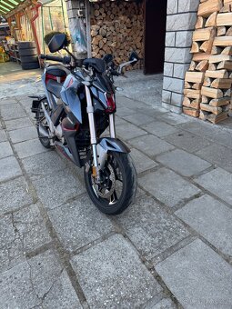 Zontes Urban 125cc - 4