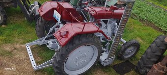 Traktor steyr - 4