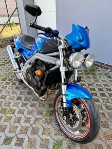 Triumph speed triple 955i - 4