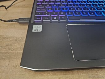 Acer Predator / i7-10750h / 16gb ram / rtx 3070 8gb / 512gb - 4