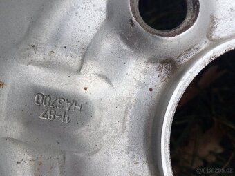 Disky 4 1/2J x 13 ET38 skoda felicia - 4