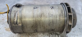 1000mb - 4