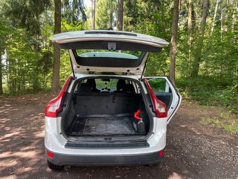 Volvo XC60 2009, 2.4 Diesel - 4