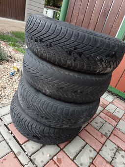 Sada kol R15 Audi - 4