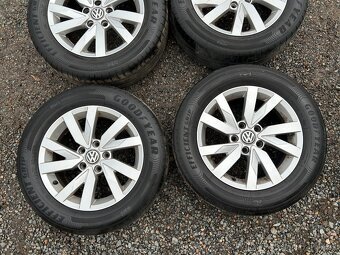 Alu orig letní sada VW Aragon 5x112 6,5J ET41 215/60 R16 2 - 4