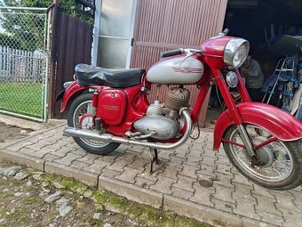 Jawa 250/353 - 4