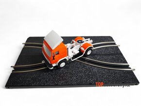 Autíčka na autodráhu Ites , Carrera evolution, scalextric - 4