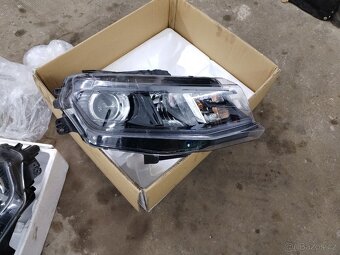 Přední světla Camaro VI - 4