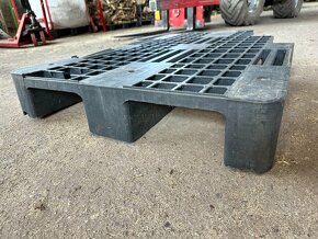 Plastová paleta na zahradní vsakování - 4