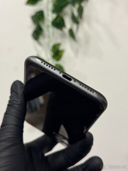 iPhone 11 128GB - 100% baterie, DPH - 4