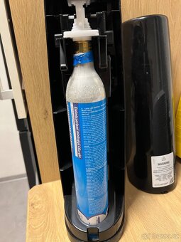 Výrobník perlivé vody Soda Stream - 4