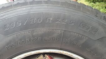 Pneu s diskem Michelin 295/80 R22.5 - 4
