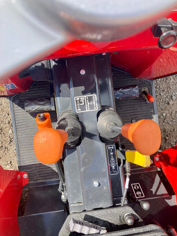 Malotraktor Antonio Carraro TIGRE 3200 - 4