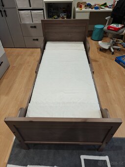 Dřevěná dětská postel Ikea Sundvik - 4