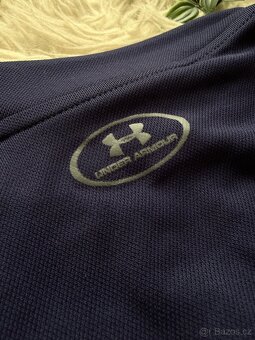 Under Armour mikina na zip - 4