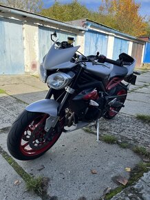 Triumph Street triple 675Rx - 4