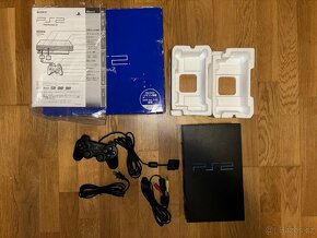 Sběratelské kusy PS1, 2, 3 / Sony PlayStation 1, 2, 3 - 4