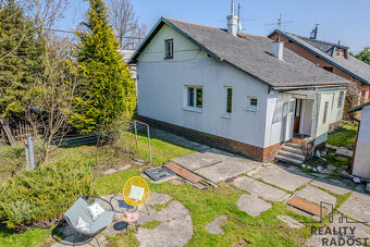 Prodej rodinného domu 140m2, pozemek 2315m2, ul. Rybničná, R - 4