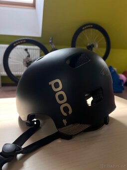 POC helma - 4
