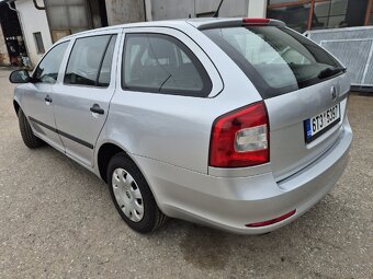 Škoda Octavia II, 1,6 MPi, 75kW, r.v. 08/2010,ČR,147.000km - 4
