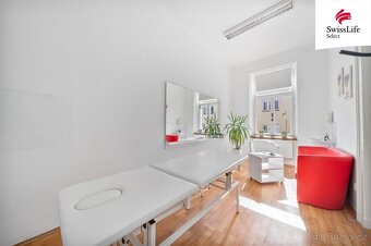 Prodej komerční nemovitosti 894 m2 Havlíčkova, Hradec Králov - 4