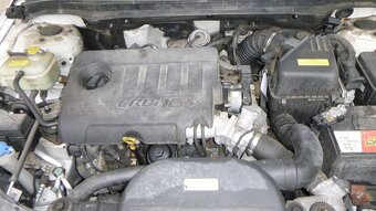 Hyundai i30 kombi r.v.2011, 1.6crdi 85kW - 4