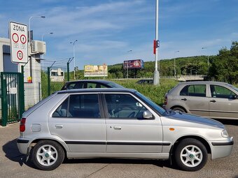 Škoda Felicia 1,3i 50kw najeto jen 25tis km - 4