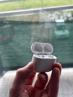 Apple AirPods 4.gen (Záruka) - 4