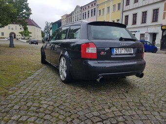 Audi S4 B6 4.2 V8 - 4