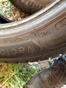 245/45/18 100y Goodyear - celoroční pneu 2ks - 4