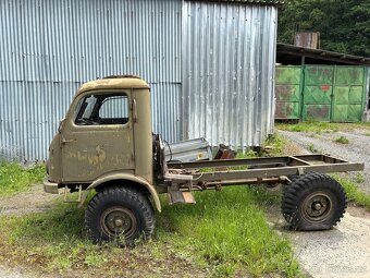 Tatra 805 - 4
