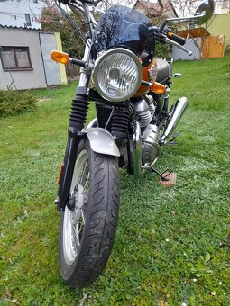 ROYAL ENFIELD INTERCEPTOR 650 - 4